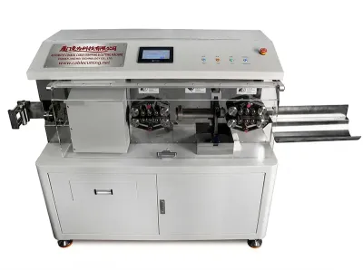Automatische Koaxialkabel-Schneide- und Abisoliermaschine WPM-9935 Thumb