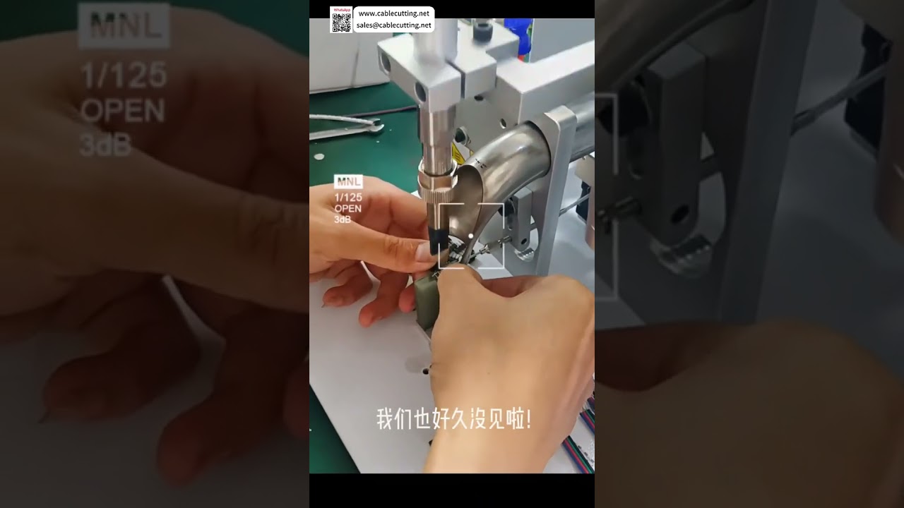 Elektrische halbautomatische Lötmaschine mit Universal-Jig für 4-Pin-Header und Dreieckwiderstände
