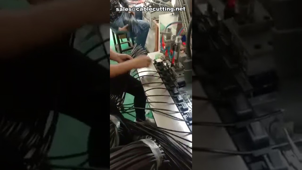 Automatische Crimpmaschine für Zugstecker und Kunststoffstecker | Terminal-Crimpen