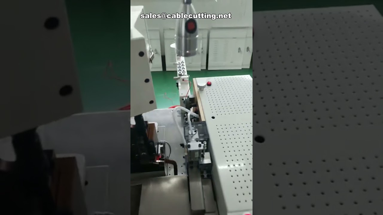 Vollautomatische Micro-USB-Datenkabel-Crimpmaschine – Präzises Terminalcrimpen