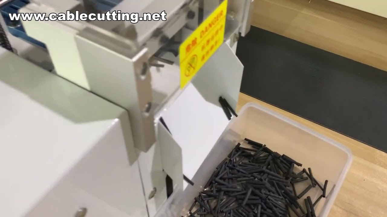 Automatische Gürtelschneidemaschine & Rohrschneider – Präzision für die Industrie