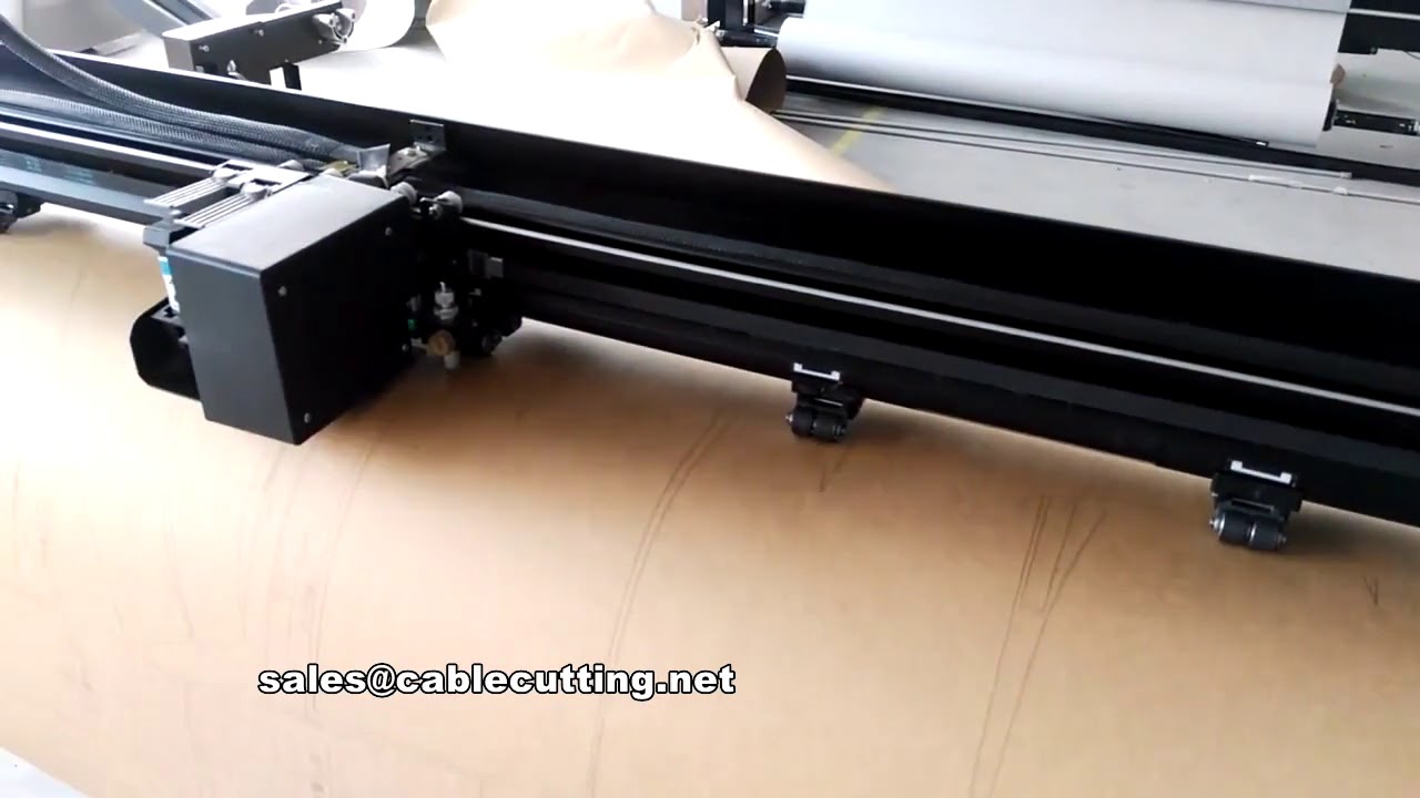 Automatischer Messerplotter-Schneider – Präzise CNC-Schnittlösungen