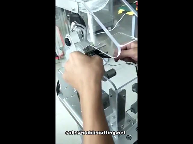 Dünner Kabelbaum präzise umwickelt mit kontinuierlicher Bandwickelmaschine – Kabelbaum-Bandagiermaschine