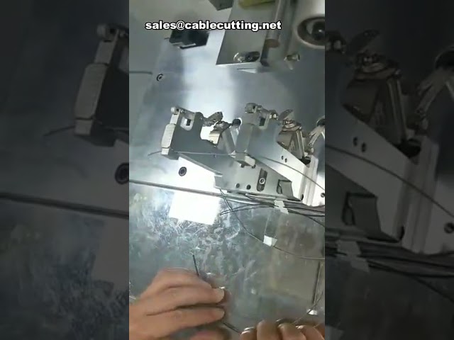 Halbfalt-Etikettiermaschine für Kabel & Drähte | Kunststoffschlauch-Herstellung für Kfz-Motoren