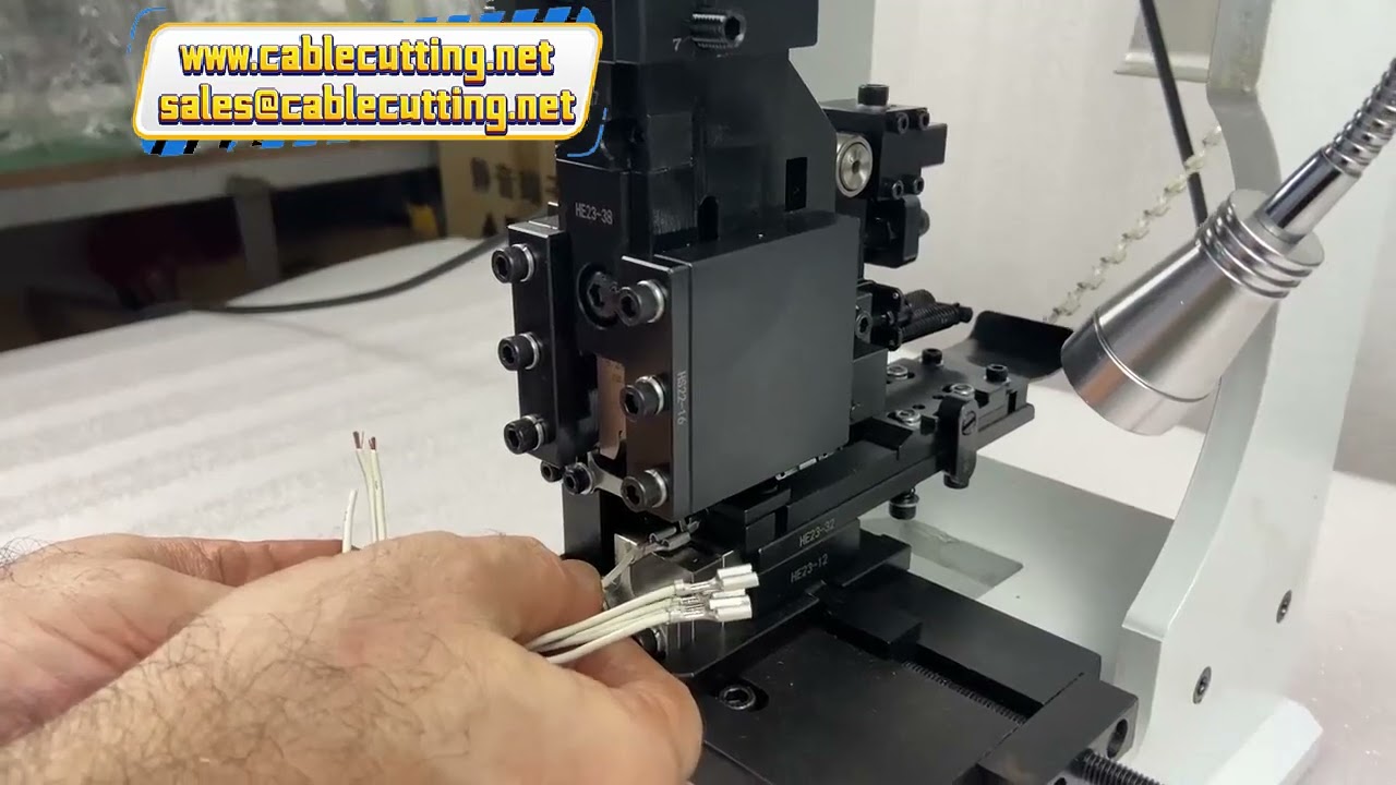 Präzise 2T pneumatische Terminal-Crimp-Maschine mit 40mm OTP-Hub für europäische Anwendungen