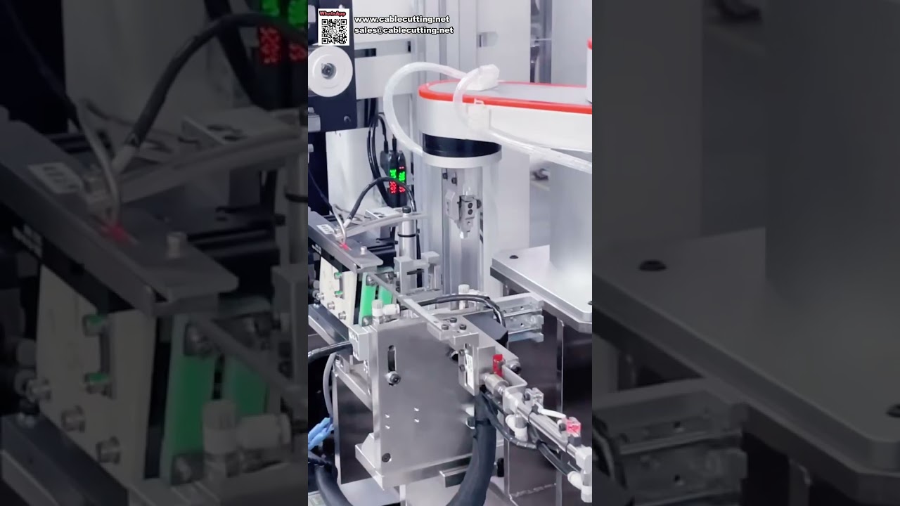 Vollautomatische flexible Zuführ- und Crimpanlage für die Drahtverarbeitung