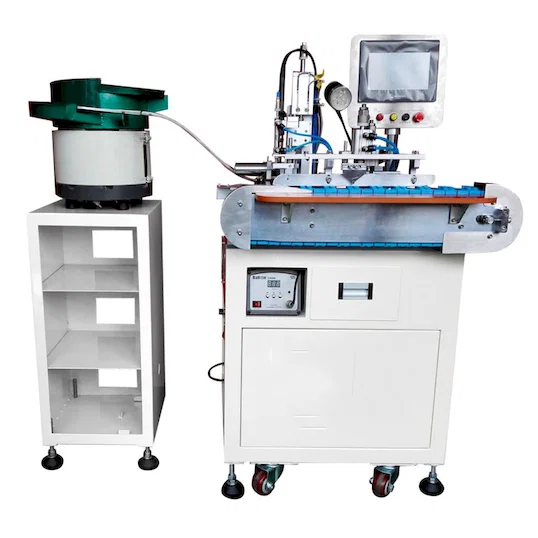 Automatische USB Typ-A Lötmaschine WPM-121-AM - Automatische Lötmaschine